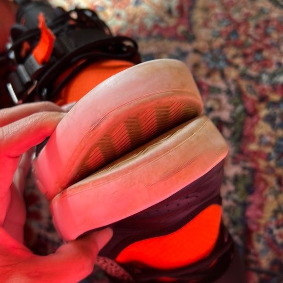 Nike Air Force 270 Safari Mens 7.5 Sneakers Black Hyper Crimson Wolf Grey White - Picture 8 of 8